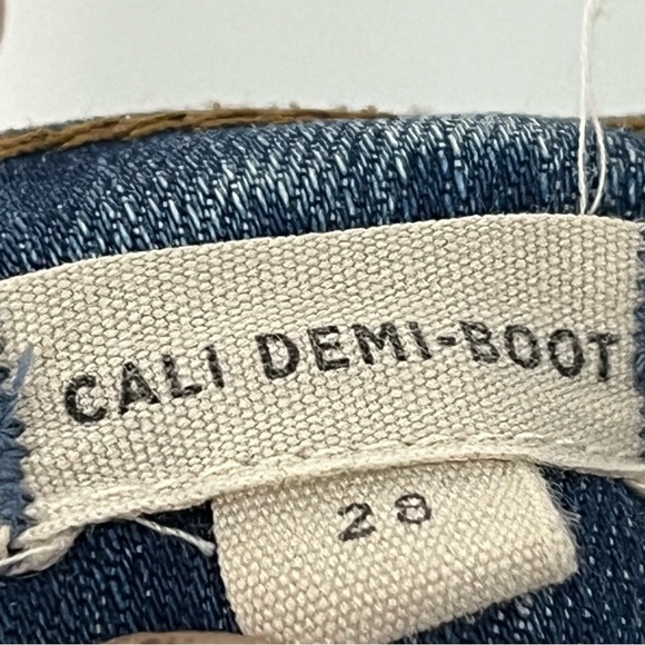 Madewell 2&x26 Cali Demi boot jeans chewed hem 0194 button front G0997 - Picture 10 of 13